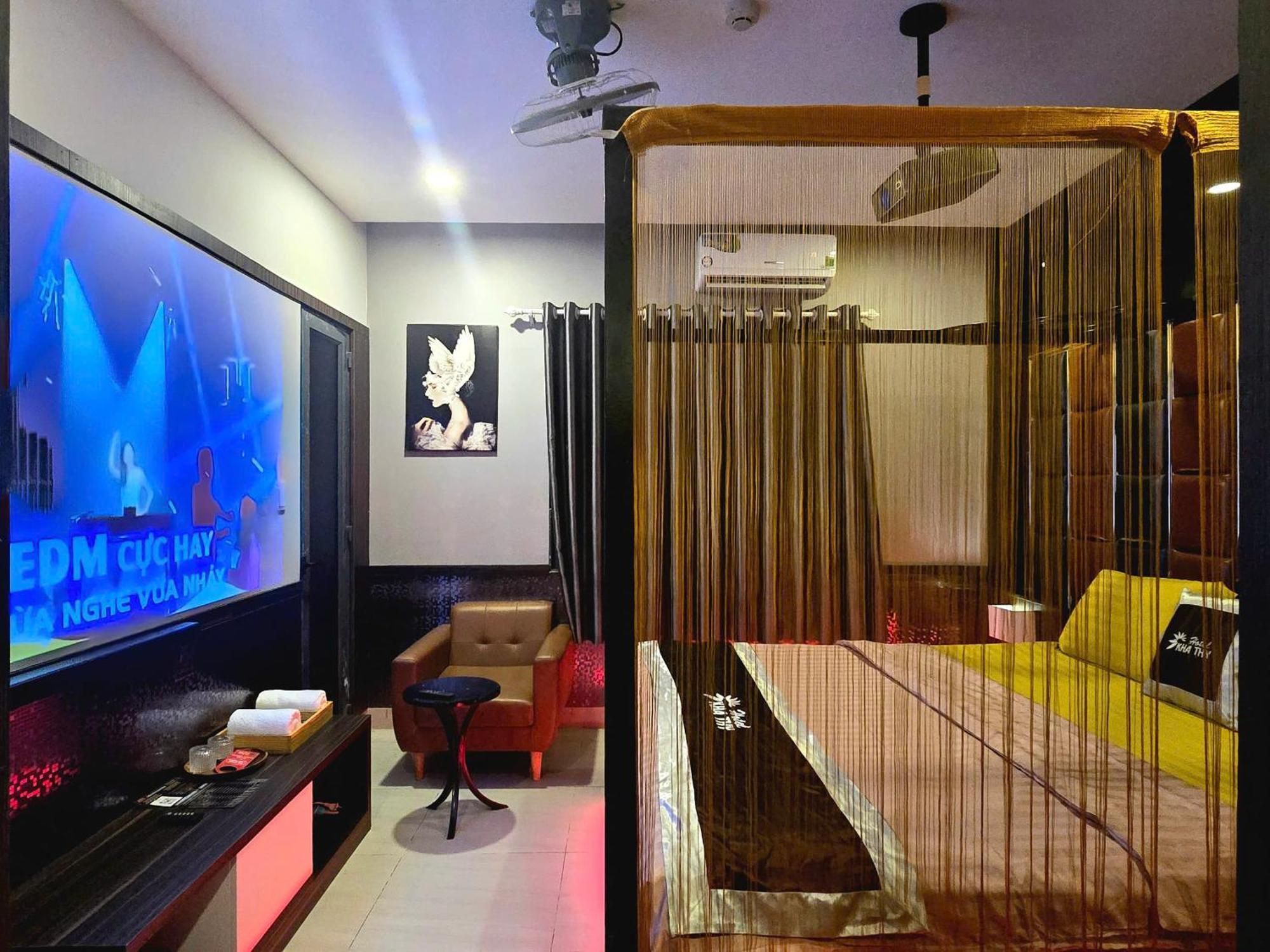 Kha Thy Hotel Thành Pho Ho Chí Minh Esterno foto